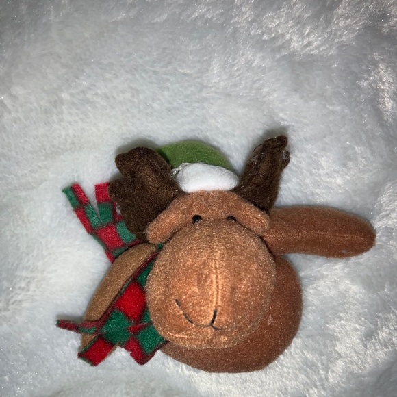 3/$12 PLUSH CHRISTMAS ORNAMENTS - Picture 2 of 4